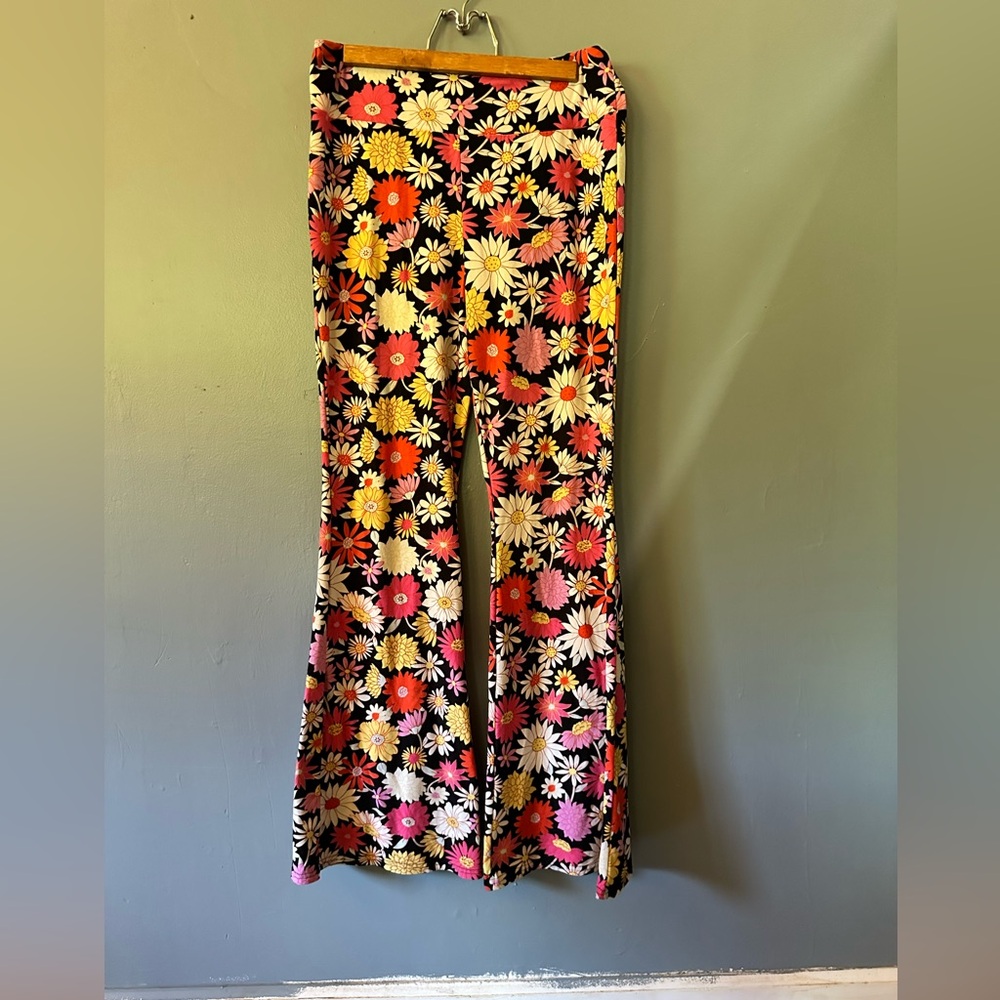 Groovey flower power flare